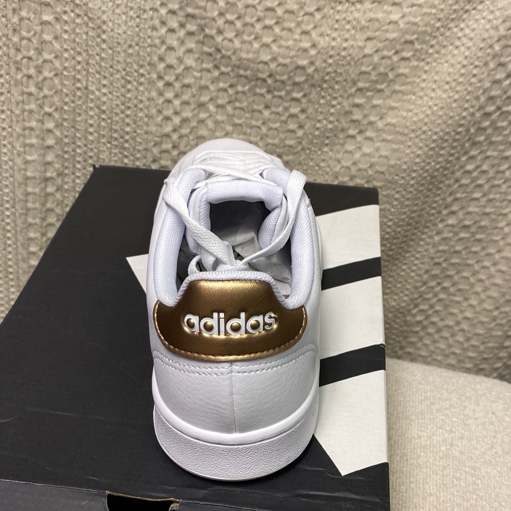 adidas White Low-Top Sneaker with Gold Heel - Picture 2 of 3